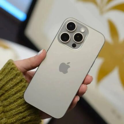 iPhone 16 Pro 128 GB Natural Titanium
